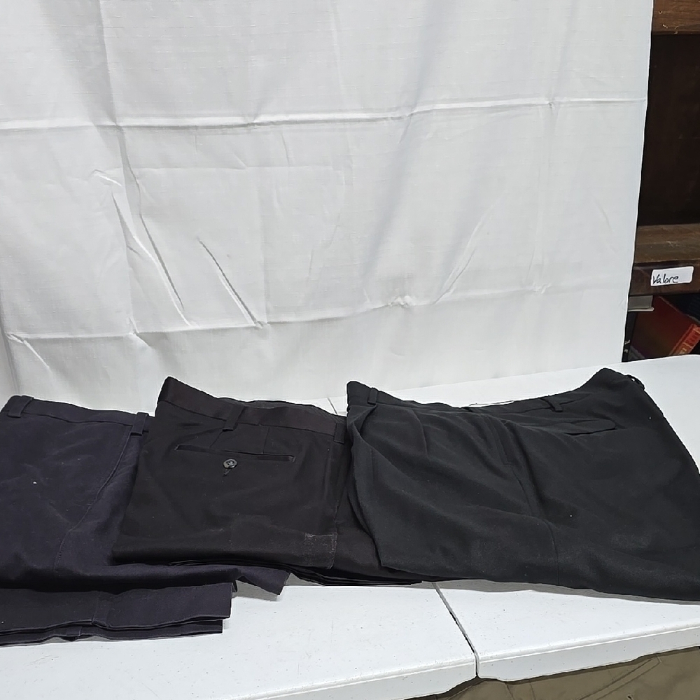 3-Men's Black Savane Pants.38w/30...(097)